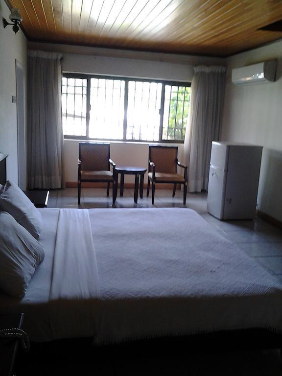 Hotel Georgia 阿克拉 外观 照片