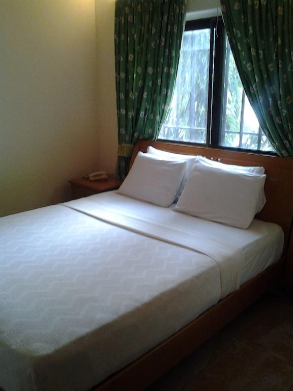 Hotel Georgia 阿克拉 外观 照片
