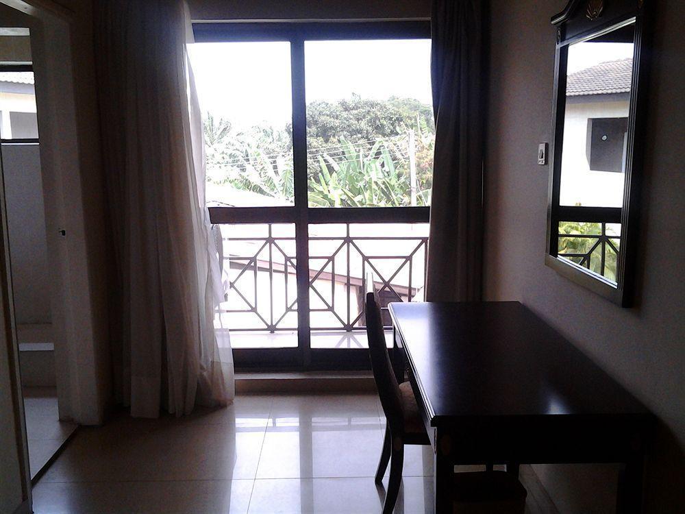 Hotel Georgia 阿克拉 外观 照片