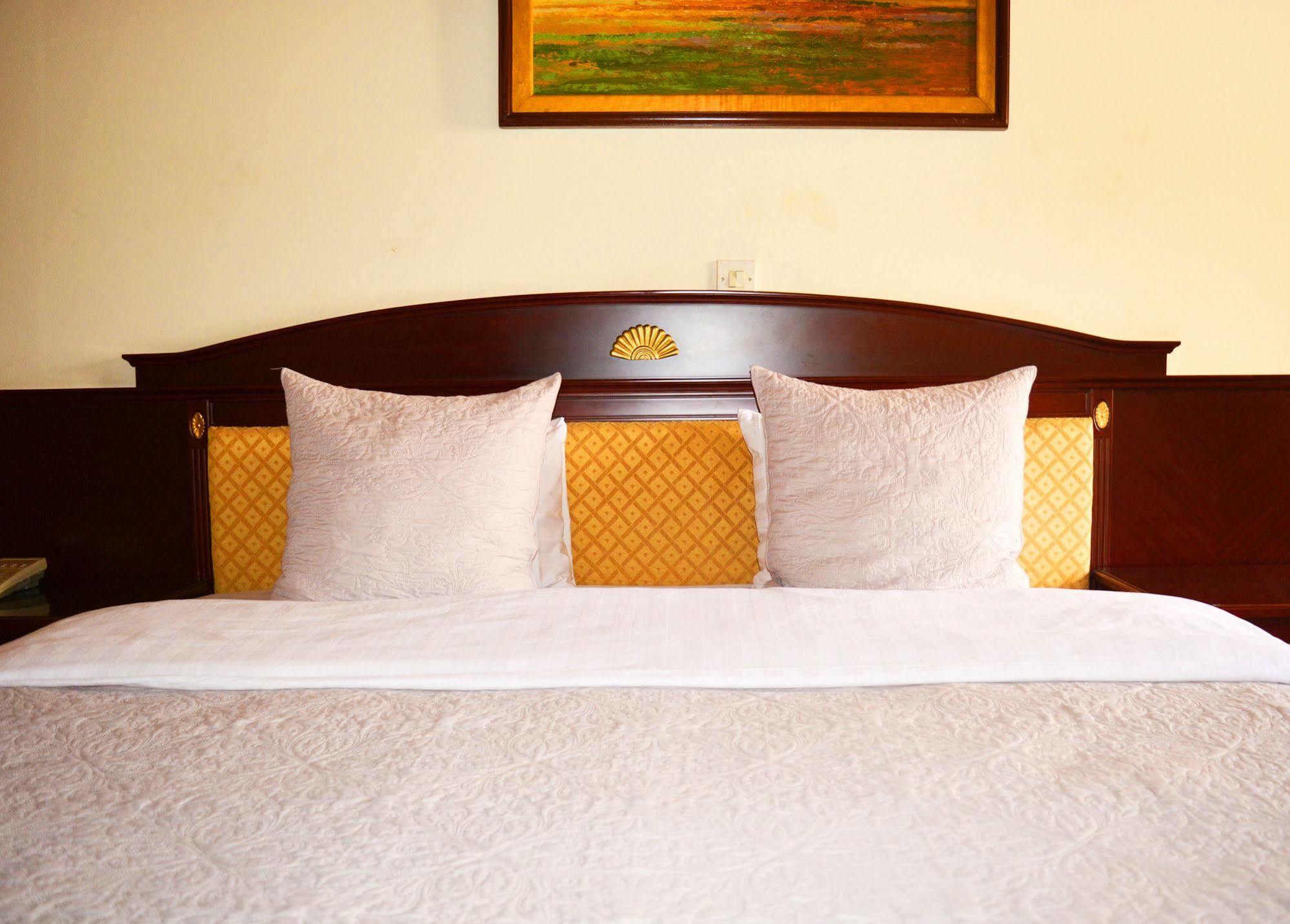 Hotel Georgia 阿克拉 外观 照片