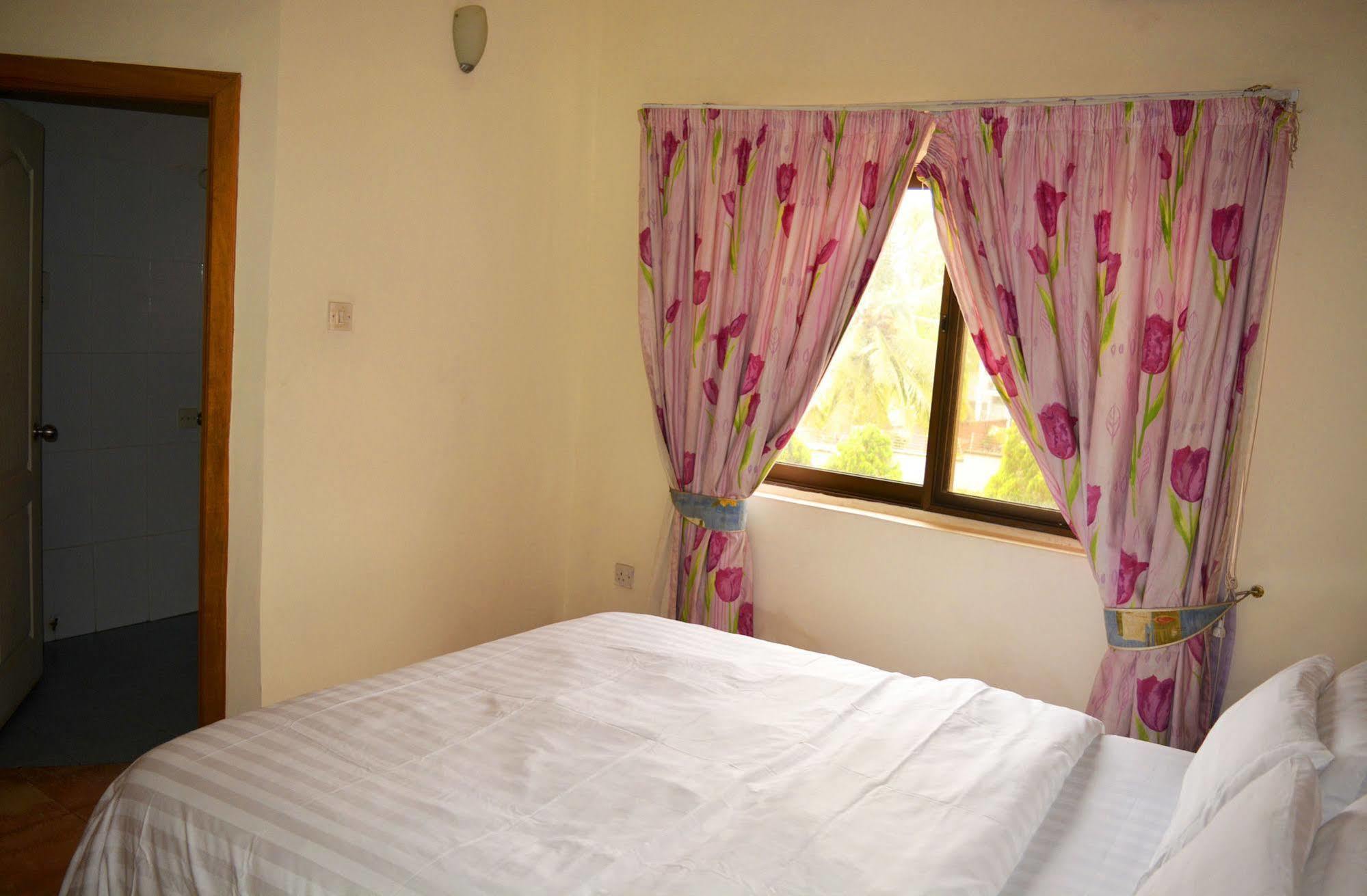 Hotel Georgia 阿克拉 外观 照片